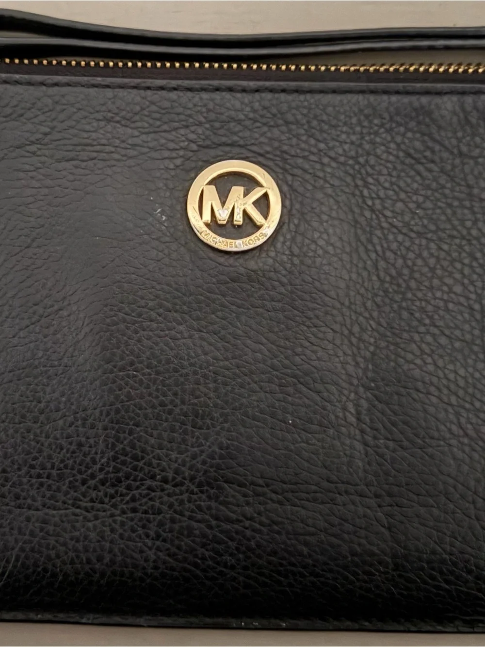 Michael Kors Black Pebbled Leather Wristlet Clutch Wallet Gold Tone